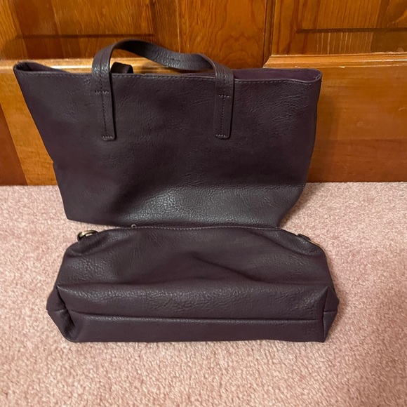 Handbag - Picture 2 of 4